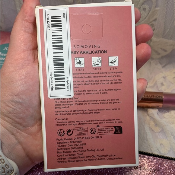 8 PCS - JOAH Shadow Palette - Pink Glitter Makeup/Beauty Bundle - Picture 14 of 17